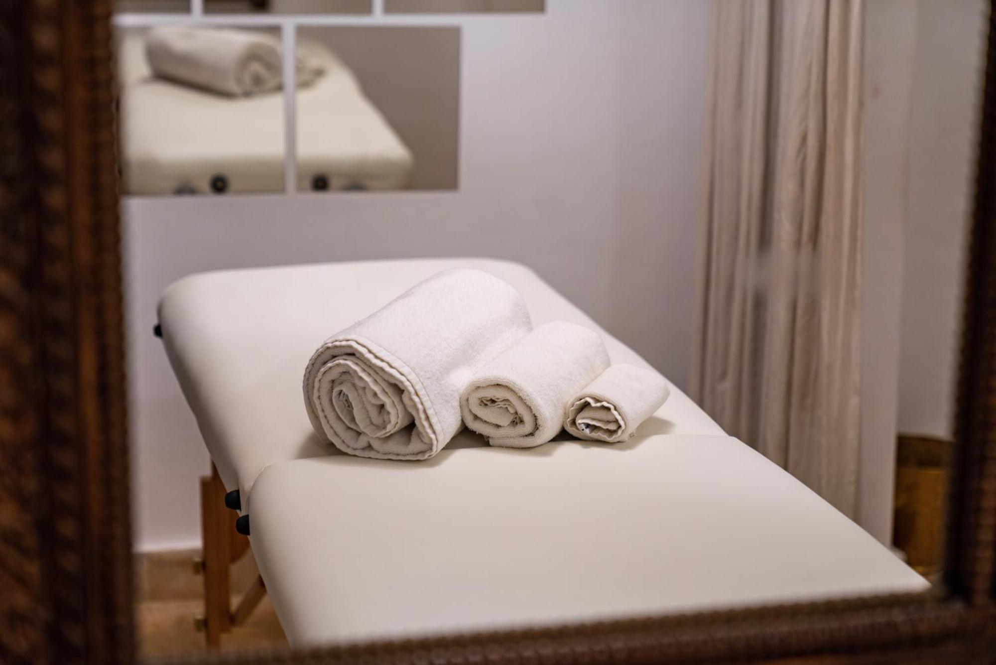 Riad Cologne & Spa Marrakesh Bagian luar foto
